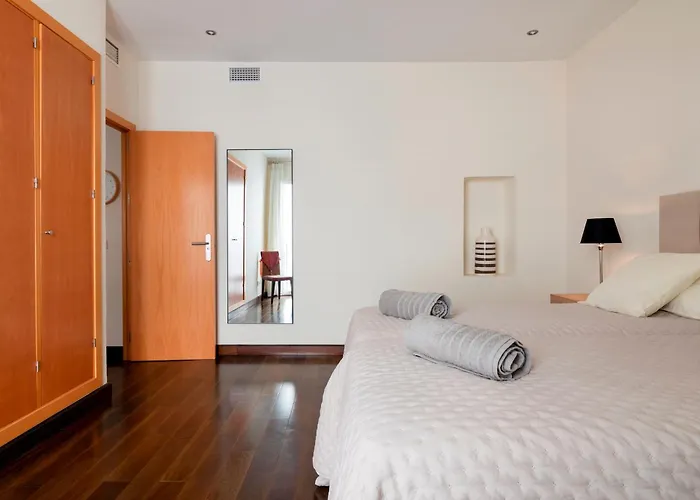 Puerto Banus Marina With Sea Views - Pass The Keys Apartment *