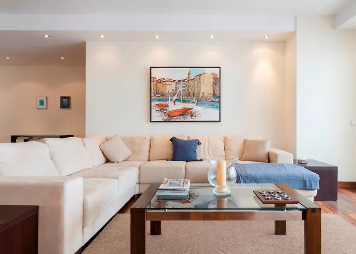 Puerto Banus Marina With Sea Views - Pass The Keys Apartment *