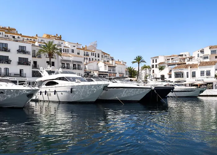 Puerto Banus Marina With Sea Views - Pass The Keys * 마르베야